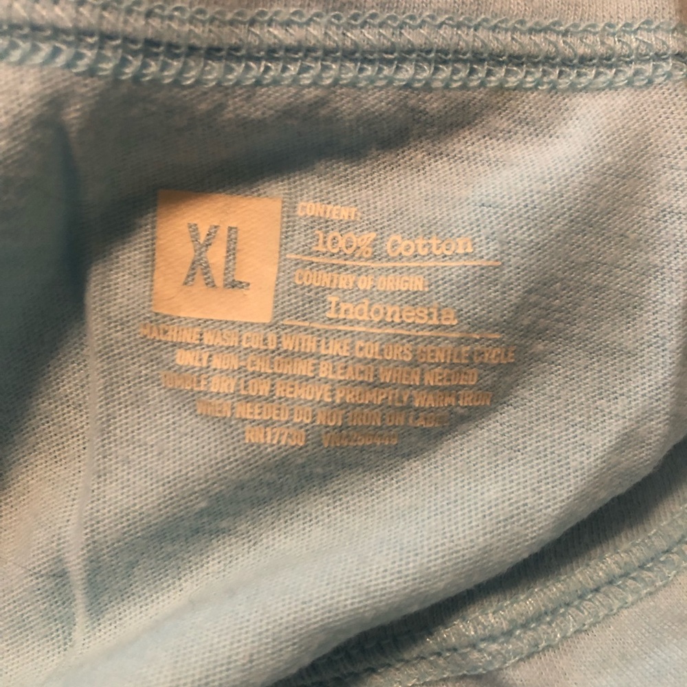 Tank top bundle - Picture 3 of 3